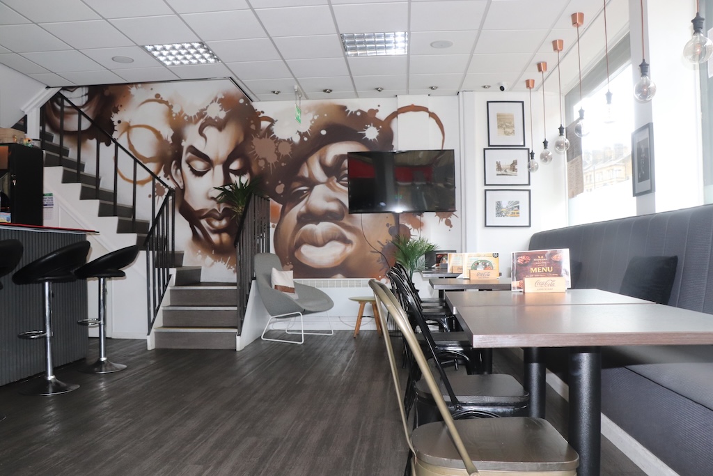 Madagaska Bar & Gril 1